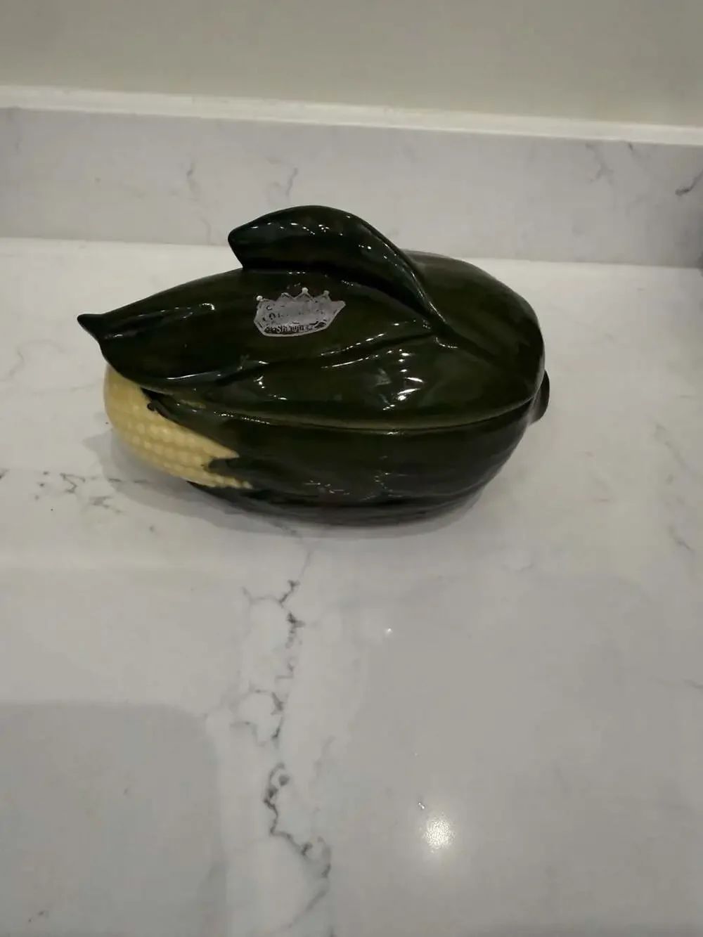 Vintage with original sticker Shawnee Pottery Corn King Covered Casserole Dish C